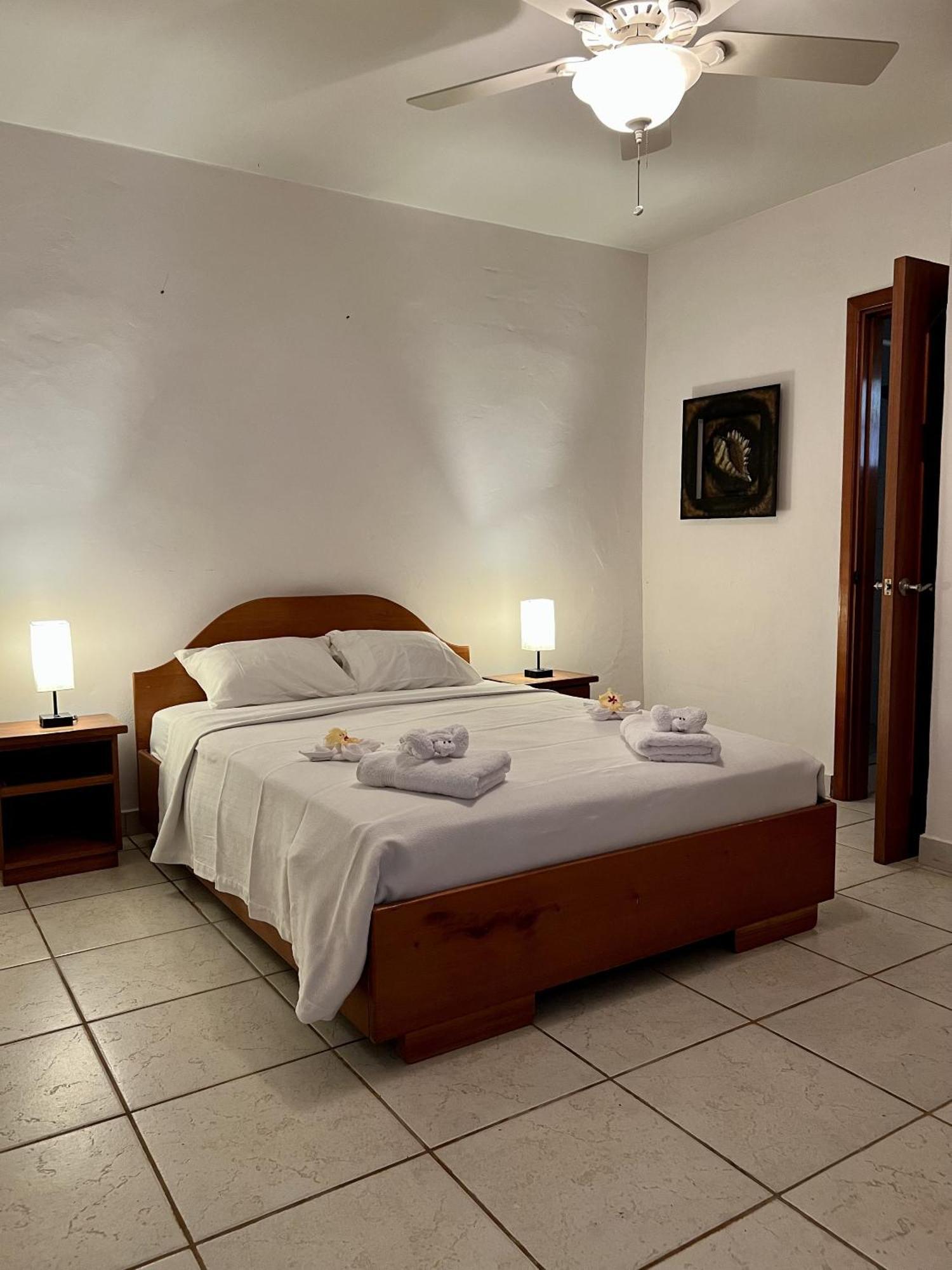 Akwaba Lodge The Gap Habitación foto